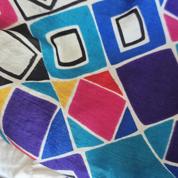 80s/90s Brightly Colored Geometric Windbreaker Jacket - Picture 4 of 7